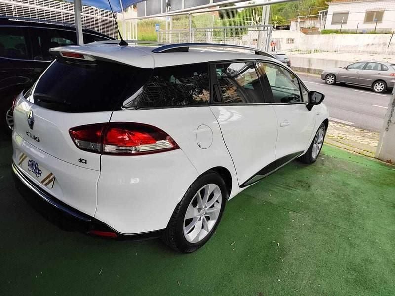Usado Renault Clio GrandTour 90 HP (66 kW) 2016 Branco Carrinha