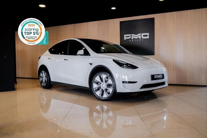 Branco Usado 2022 Tesla Model Y SUV | € 34.900 (Preço justo) - Imagem 1/4