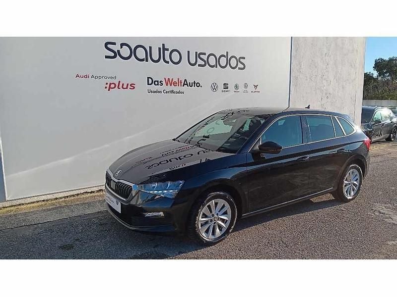 Preto metalizado Usado 2020 Skoda Scala Ambition Citadino | € 13.950 (Preço justo) - Imagem 1/4