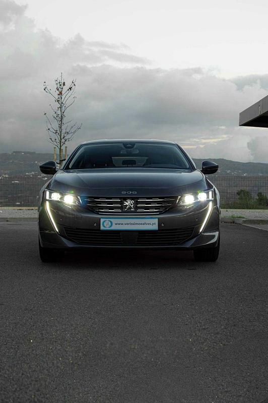 Usado Peugeot 508 Allure 130 HP (95 kW) 2019 Cinza Sedan