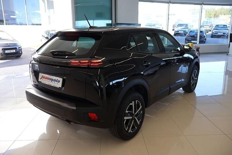 Usado Peugeot 2008 Style 102 HP (75 kW) 2025 Preto SUV