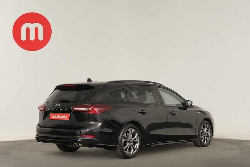 Usado Ford Focus ST-Line 125 HP (91 kW) 2024 Preto Carrinha