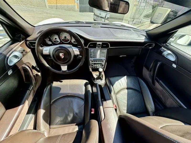 Usado Porsche 911 Carrera 4S Cabriolet 355 HP (261 kW) 2008 Branco Cabrios