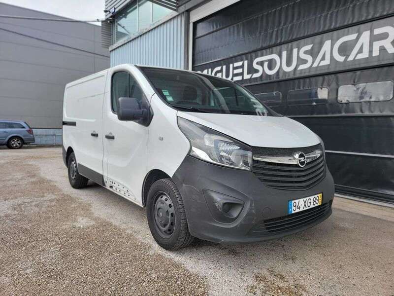 Branco Usado 2019 Opel Vivaro Van | € 16.500 (Super Preço) - Imagem 1/4