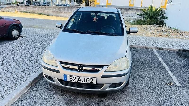 Usado 2005 Opel Corsa Sedan | € 1.150 (Super Preço) - Imagem 1/4