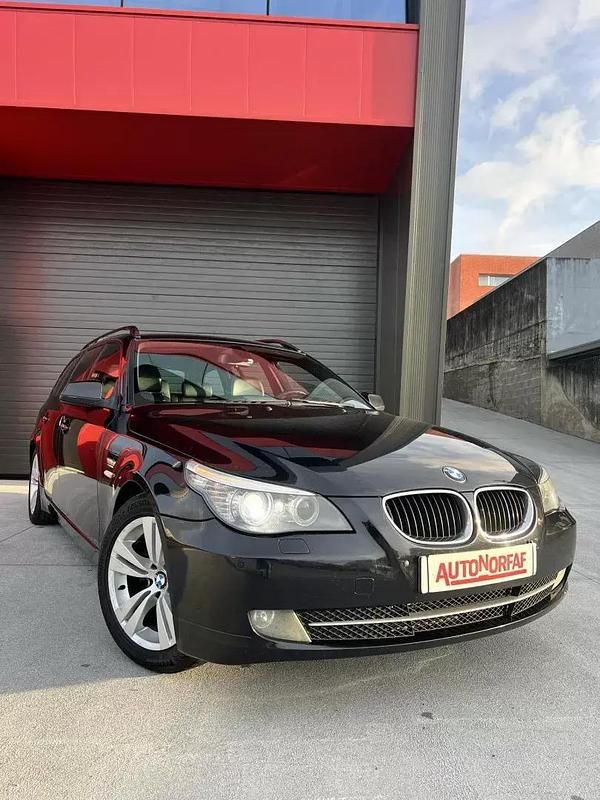 Usado BMW 520 163 HP (119 kW) 2010 Preto Carrinha