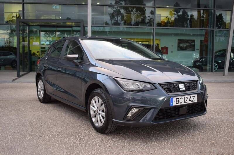 Azul Usado 2023 Seat Ibiza Style | € 16.500 (Preço elevado) - Imagem 1/4