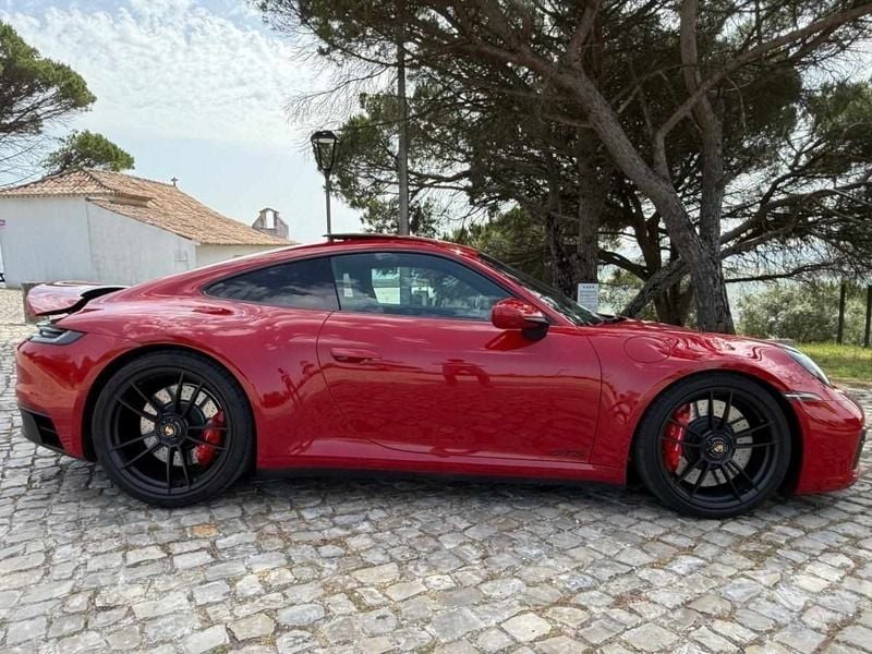 Usado Porsche 911 Carrera GTS 480 HP (353 kW) 2022 Vermelho