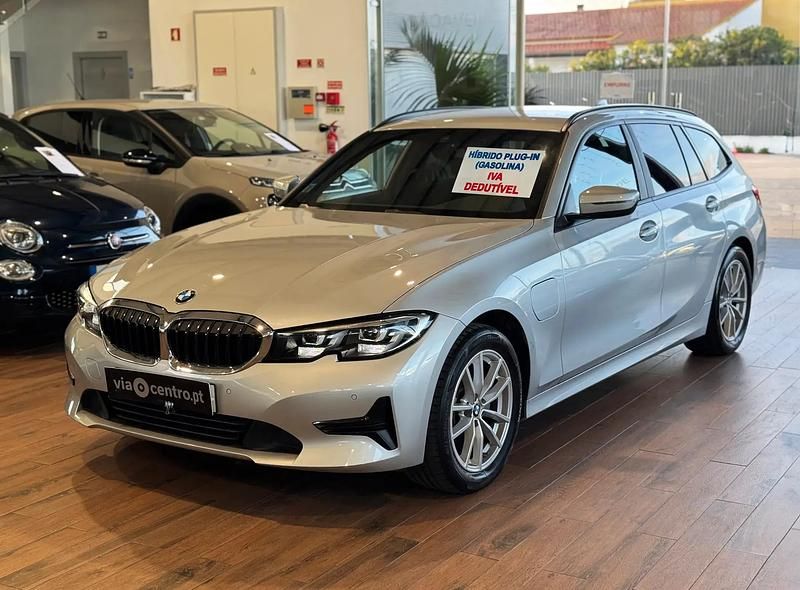 Usado BMW 320e 204 HP (150 kW) 2021 Cinza prata Carrinha