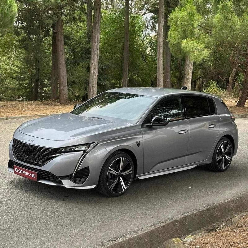 Cinza Usado 2023 Peugeot 308 GT | € 24.980 (Preço justo) - Imagem 1/4