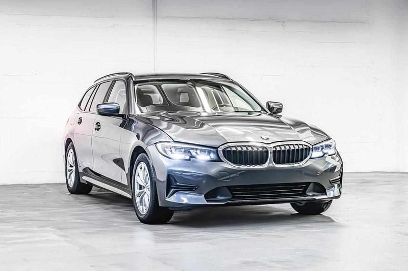Usado BMW 330 292 HP (214 kW) 2020 Cinzento