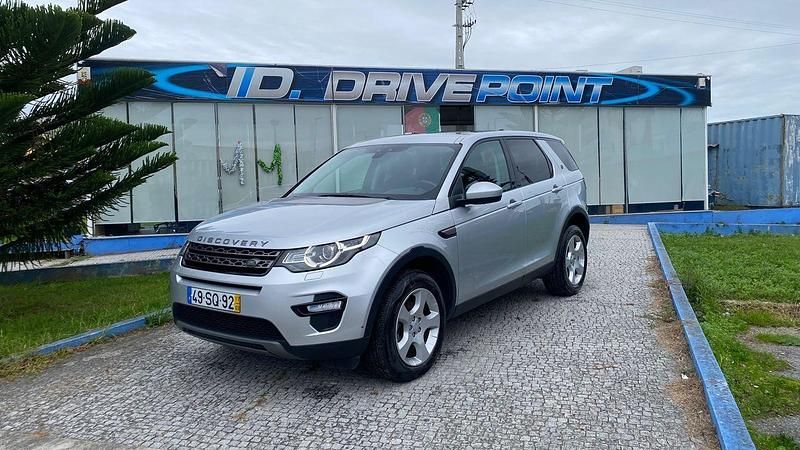 Cinza Usado 2017 Land Rover Discovery 5 SE SUV | € 16.900 - Imagem 1/4