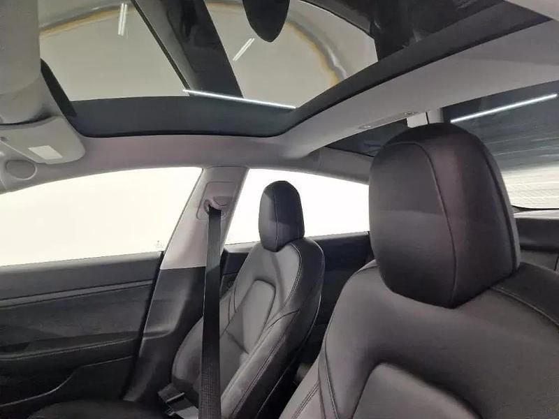 Usado Tesla Model 3 Standard Range Plus 208 kW (283 HP) 2020 Azul Sedan