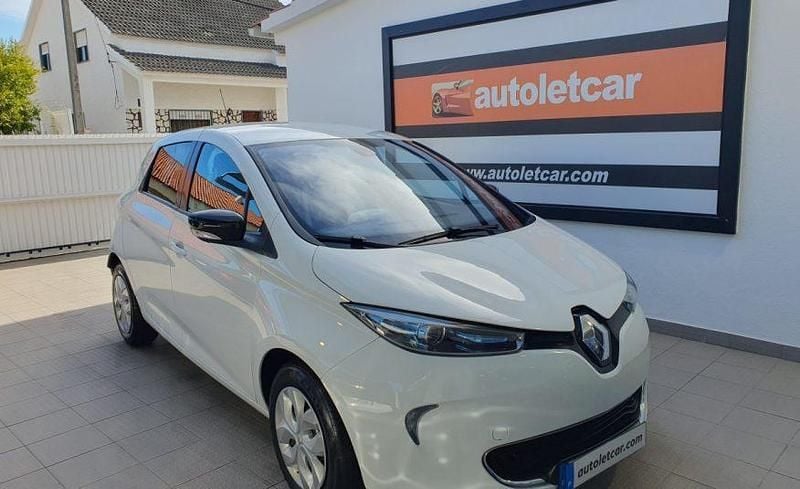 Branco Usado 2014 Renault Zoe Life Citadino | € 8.900 (Preço justo) - Imagem 1/4