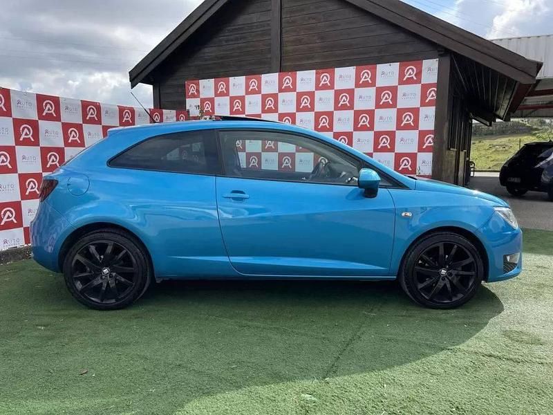 Usado Seat Ibiza 95 HP (69 kW) 2016 Azul