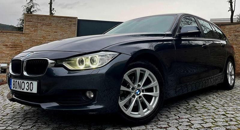 Usado BMW 318 Sport Line 143 HP (105 kW) 2013 Carrinha