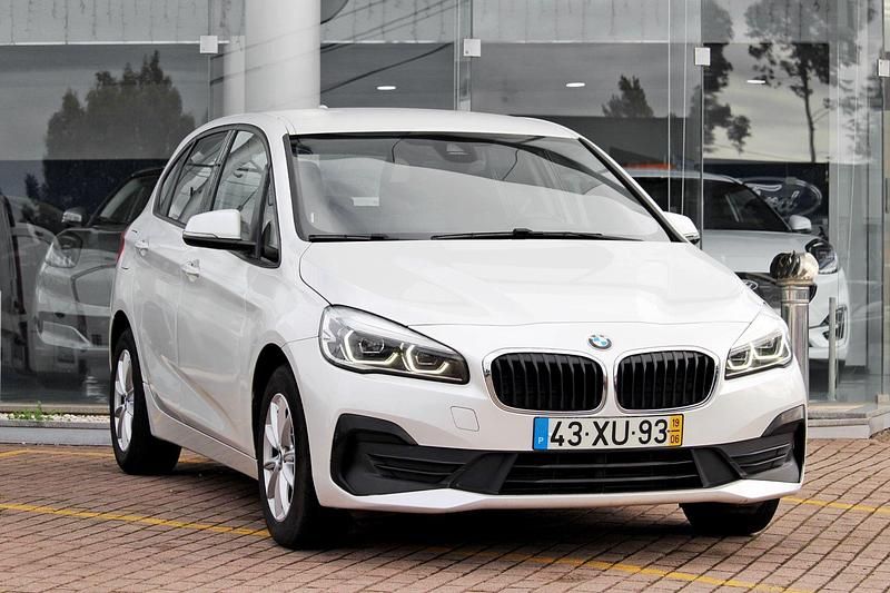 Branco Usado 2019 BMW 216 Active Tourer Advantage Monovolume | € 16.950 (Preço justo) - Imagem 1/4