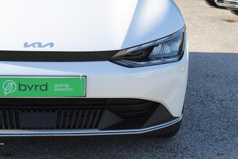 Usado Kia EV6 168 kW (229 HP) 2022 Branco SUV