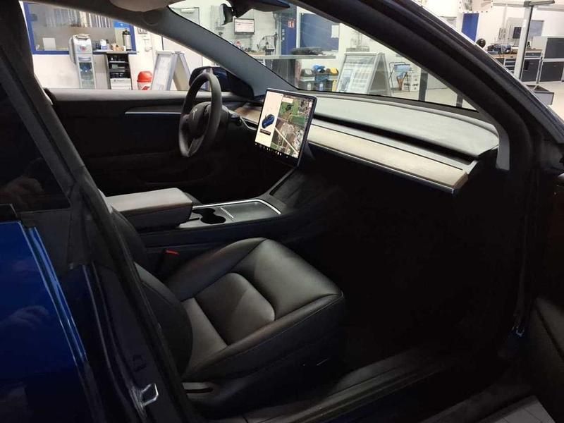 Usado Tesla Model 3 239 kW (325 HP) 2021 Azul Sedan