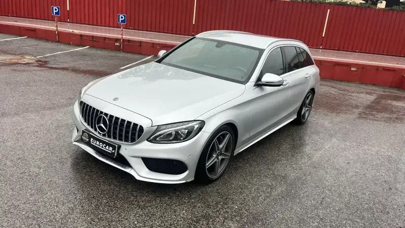 Cinzento prata metalizado Usado 2018 Mercedes C350e AMG line Carrinha | € 21.890 - Imagem 1/4