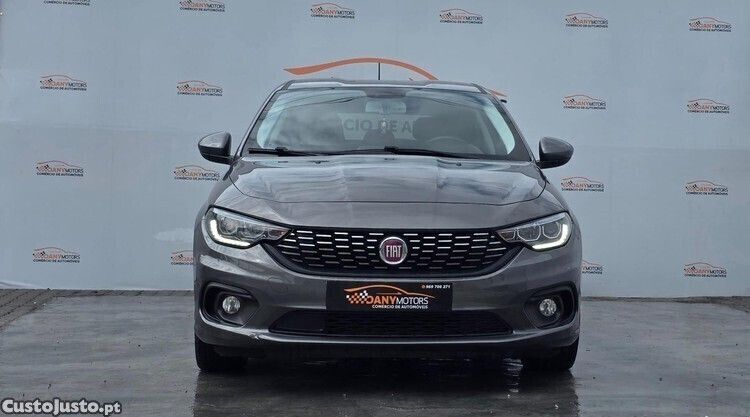 Cinza Usado 2019 Fiat Tipo Sport Citadino | € 11.500 (Bom preço) - Imagem 1/1