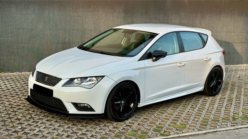 Branco Usado 2015 Seat Leon Style | € 13.990 (Preço justo) - Imagem 1/4