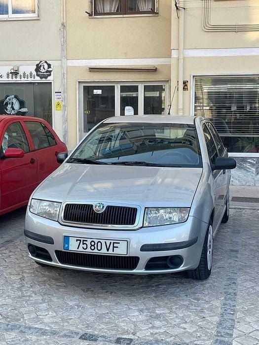 Usado 2003 Skoda Fabia Sedan | € 1.000 (Super Preço) - Imagem 1/4