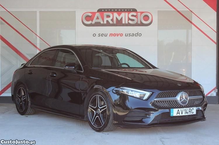 Preto Usado 2019 Mercedes A180 AMG line Sedan | € 23.400 (Preço elevado) - Imagem 1/1