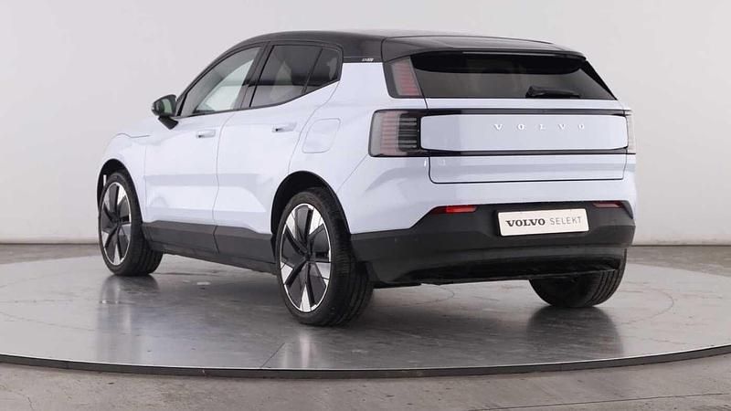 Usado Volvo EX30 Performance 314 kW (428 HP) 2024 Azul SUV