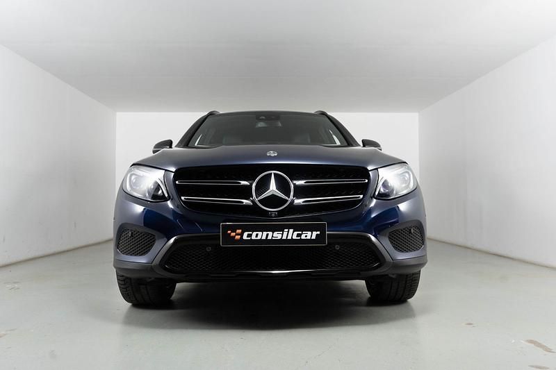Usado Mercedes GLC350 320 HP (235 kW) 2017 Azul escuro SUV