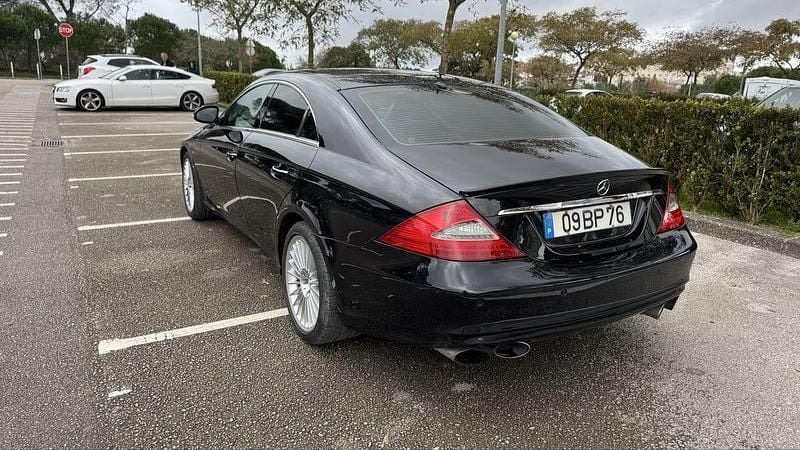 Usado Mercedes CLS320 224 HP (164 kW) 2006 Sedan