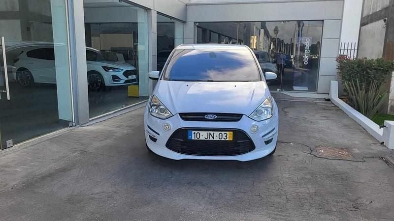 Branco Usado 2010 Ford S-MAX S Monovolume | € 12.450 (Preço justo) - Imagem 1/4