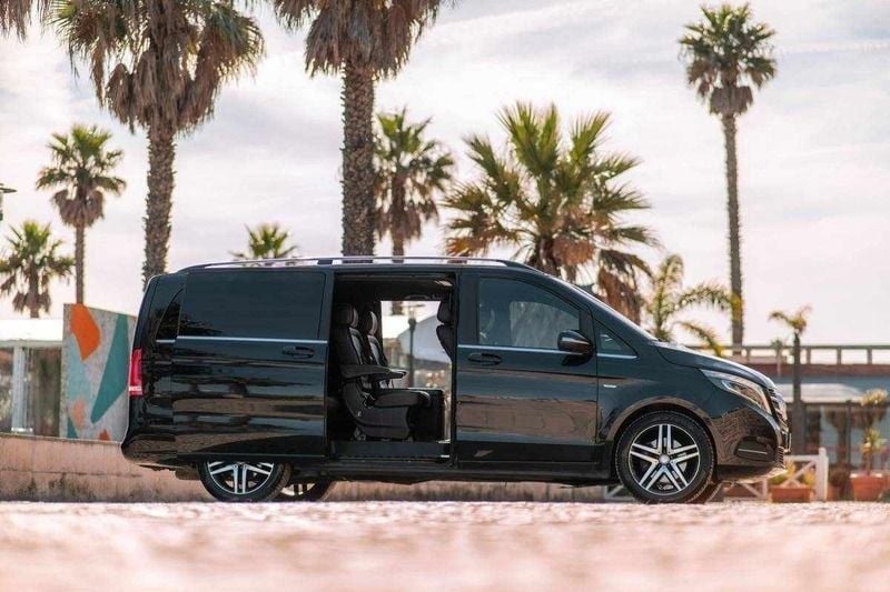 Usado Mercedes V250 Edition 1 190 HP (139 kW) 2014 Preto Monovolume