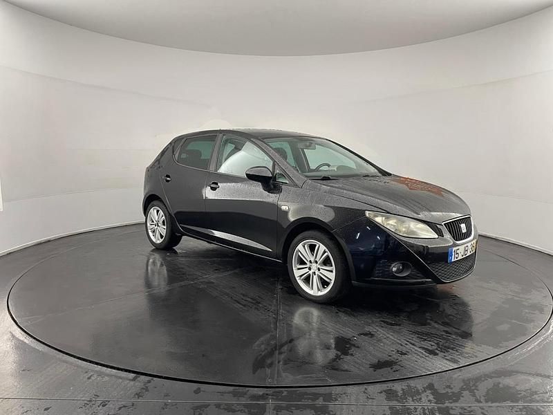 Preto Usado 2010 Seat Ibiza | € 4.100 (Super Preço) - Imagem 1/4
