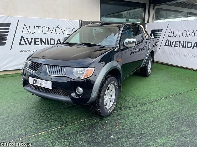 Preto Usado 2010 Mitsubishi L200 Intense Pickup | € 21.000 (Preço justo) - Imagem 1/1