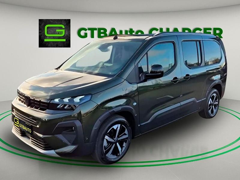 Novo Peugeot Rifter GT 100 kW (136 HP) 2025 Verde Monovolume