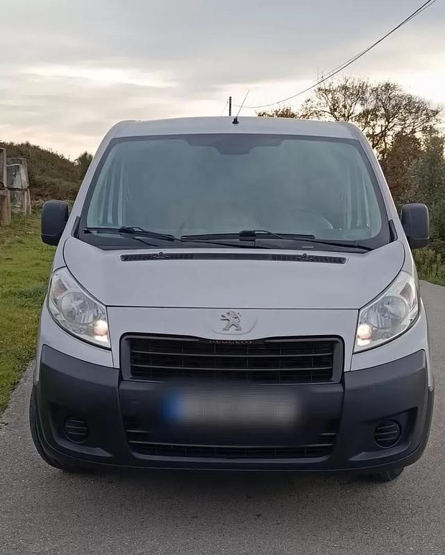 Cinza Usado 2014 Peugeot Expert Van | € 8.950 - Imagem 1/4