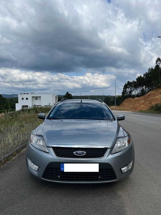Usado 2010 Ford Mondeo Sedan | € 4.250 (Bom preço) - Imagem 1/4