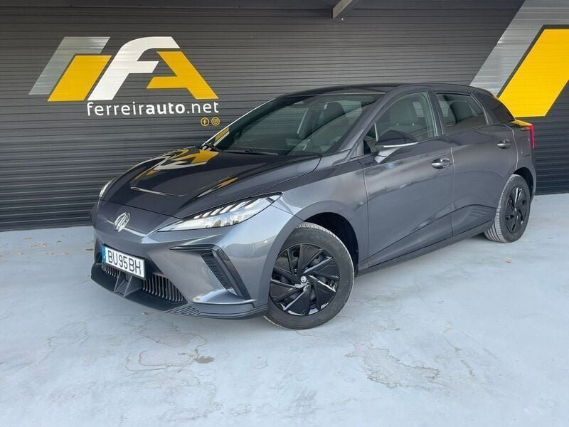 Cinza Usado 2023 MG MG4 EV Citadino | € 19.800 (Bom preço) - Imagem 1/4