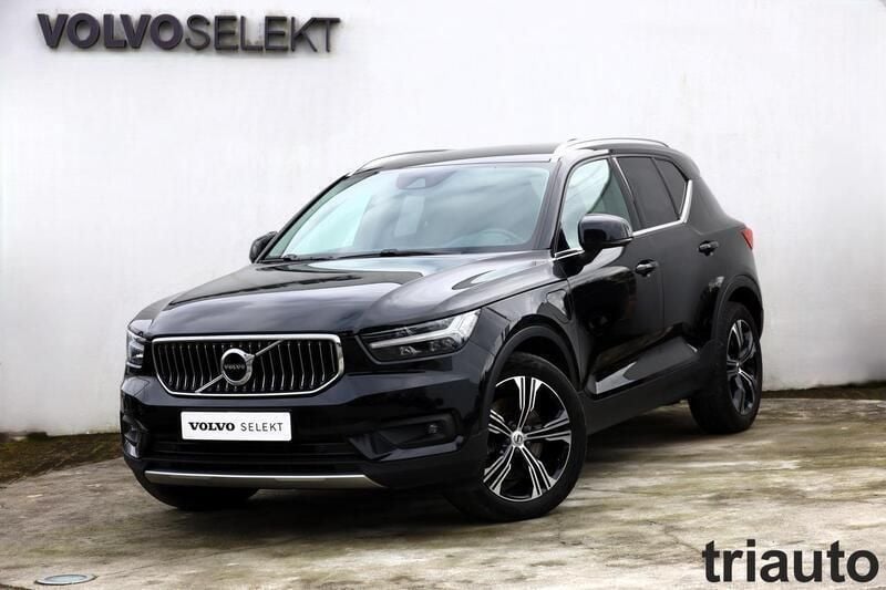Cinza thunder Usado 2021 Volvo XC40 Inscription SUV | € 29.700 (Preço justo) - Imagem 1/4
