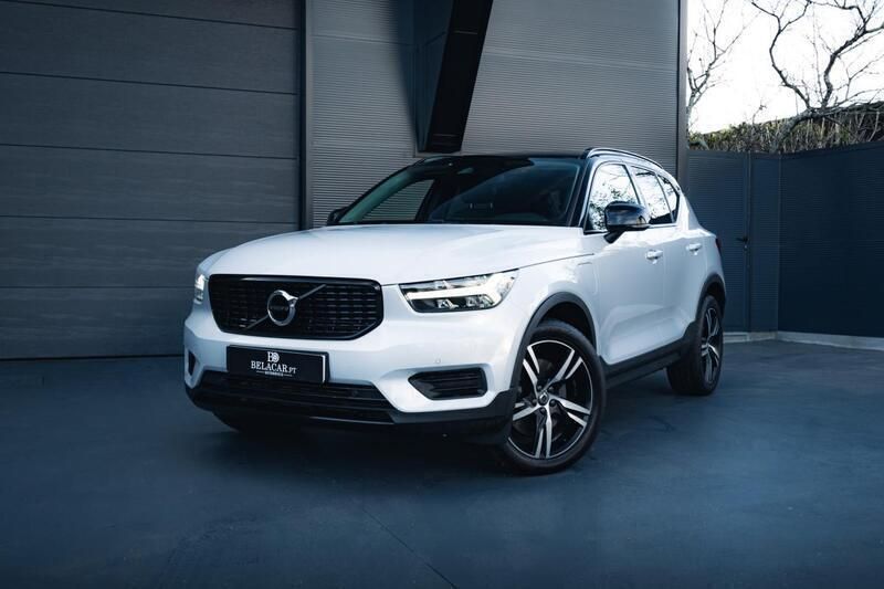 Preto Usado 2020 Volvo XC40 SUV | € 34.750 (Caro) - Imagem 1/4
