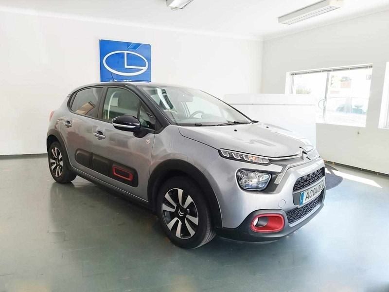 Usado Citroën C3 PureTech 83 HP (61 kW) 2022 Cinzento Citadino