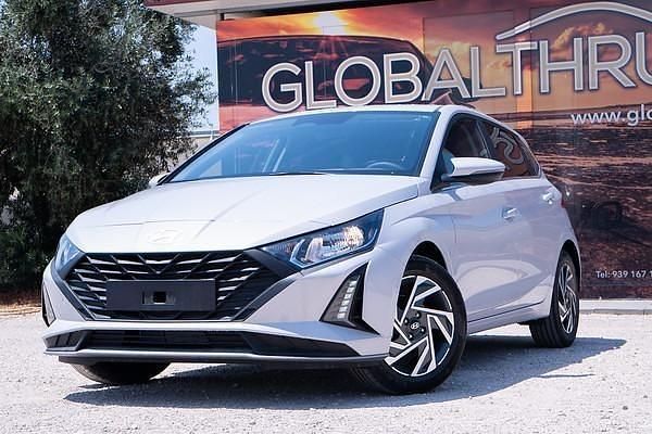 Cinzento Novo 2025 Hyundai i20 | € 18.900 (Preço justo) - Imagem 1/4