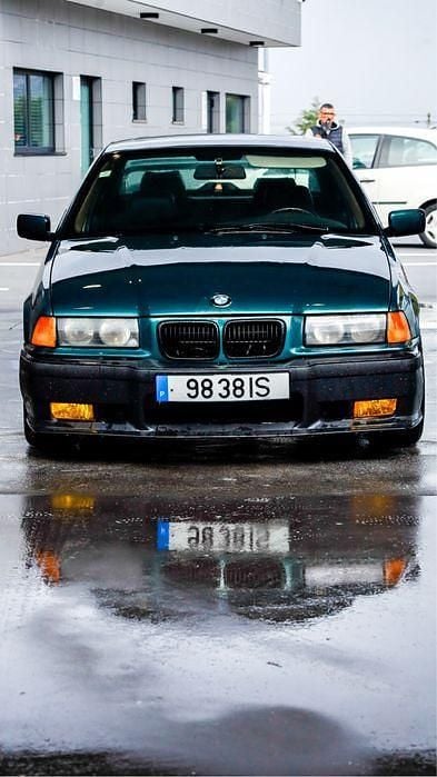 Usado BMW 325 170 HP (125 kW) 1997 Sedan