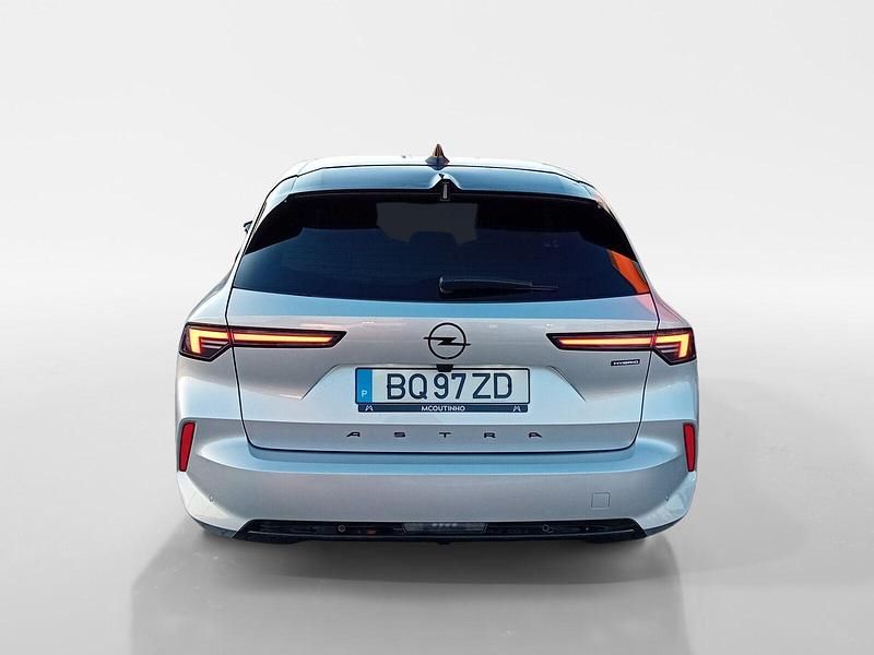 Usado Opel Astra 145 HP (106 kW) 2025 Cinza Carrinha