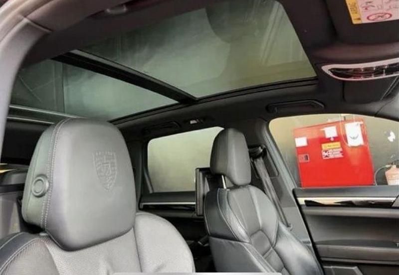 Usado Porsche Cayenne Platinum Edition 263 HP (193 kW) 2016 SUV