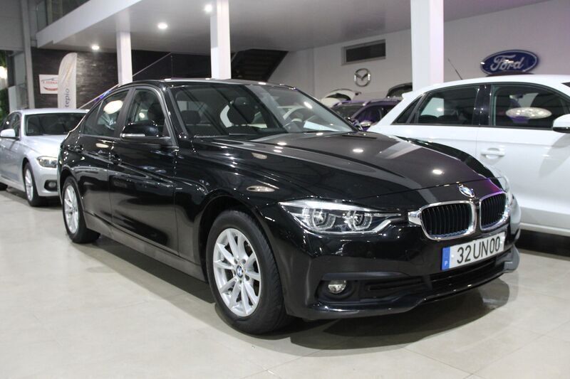 Usado BMW 318 Advantage 150 HP (110 kW) 2018 Preto Carrinha