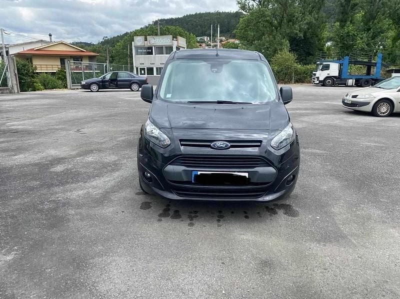 Usado Ford Transit Connect 100 HP (73 kW) 2018 Preto Monovolume