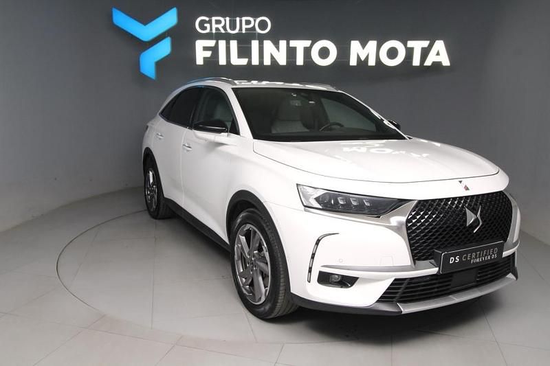 Branco Usado 2022 DS Automobiles DS7 Crossback Rivoli SUV | € 37.490 (Preço elevado) - Imagem 1/1
