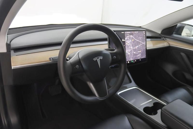 Usado Tesla Model 3 208 kW (283 HP) 2023 Preto Sedan